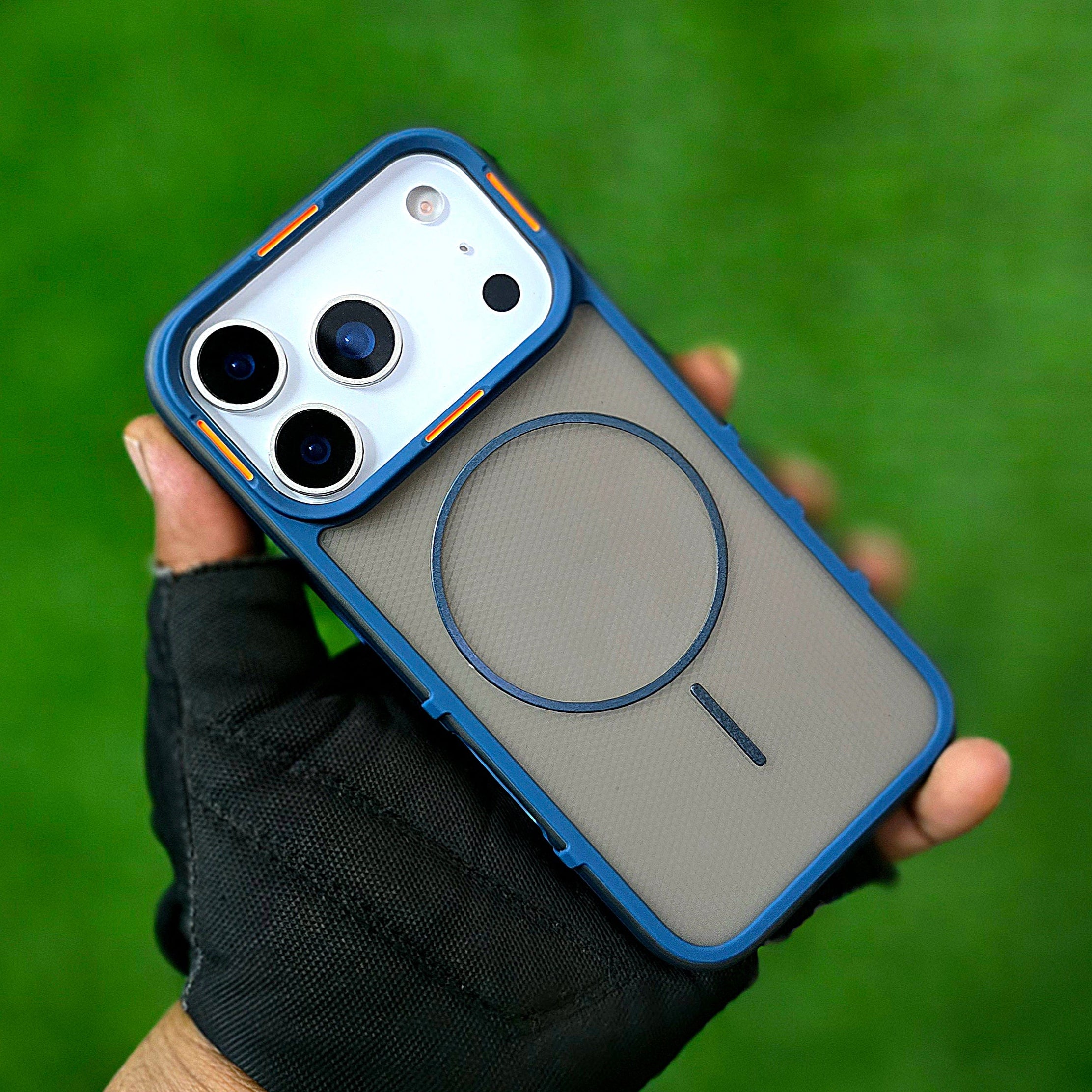 iPhone 17 Pro Hybrid Semi-Transparent Anti-Drop Back Cover with Magsafe - Blue